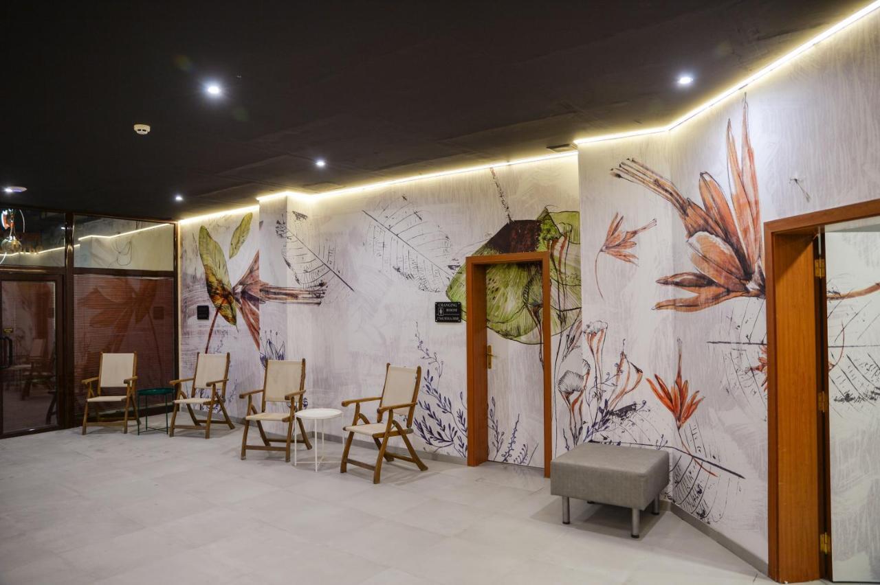 Flora Hotel - Apartments Боровец Экстерьер фото