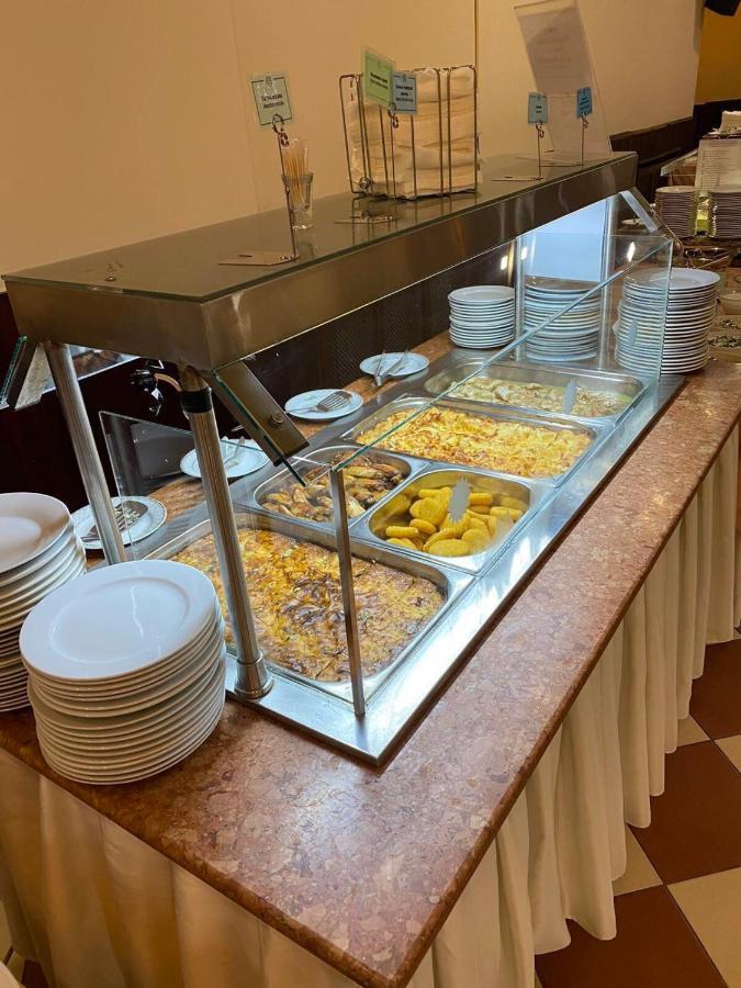 Flora Hotel - Apartments Боровец Экстерьер фото