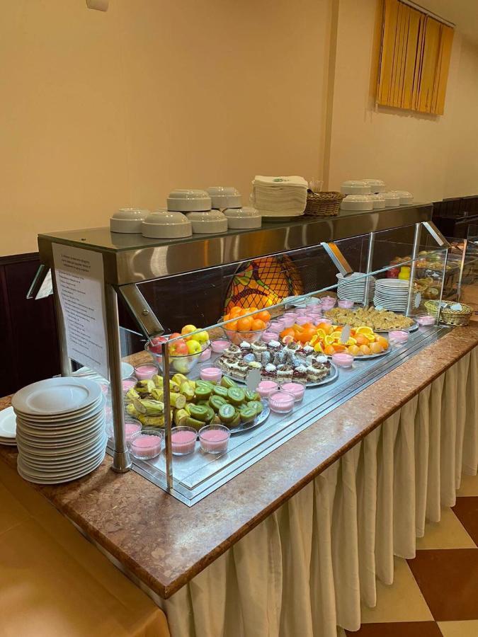 Flora Hotel - Apartments Боровец Экстерьер фото