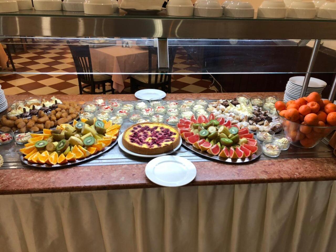 Flora Hotel - Apartments Боровец Экстерьер фото